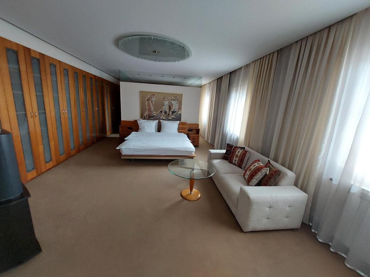 Hotel Brass- Free Parking Сараево Экстерьер фото